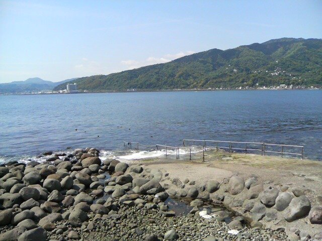 ���ɓ��E�F�����̉��i